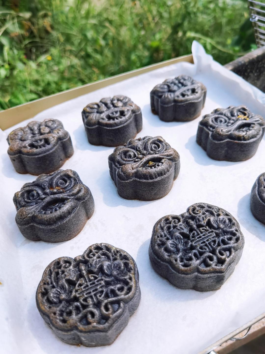 黑金月饼的做法