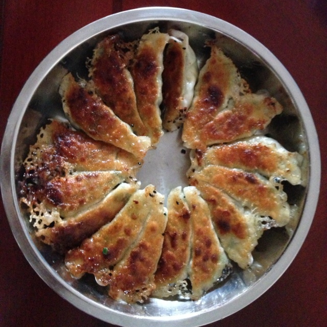 【曼食慢语】韭菜猪肉开口锅贴