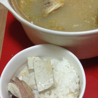 鱼头豆腐汤