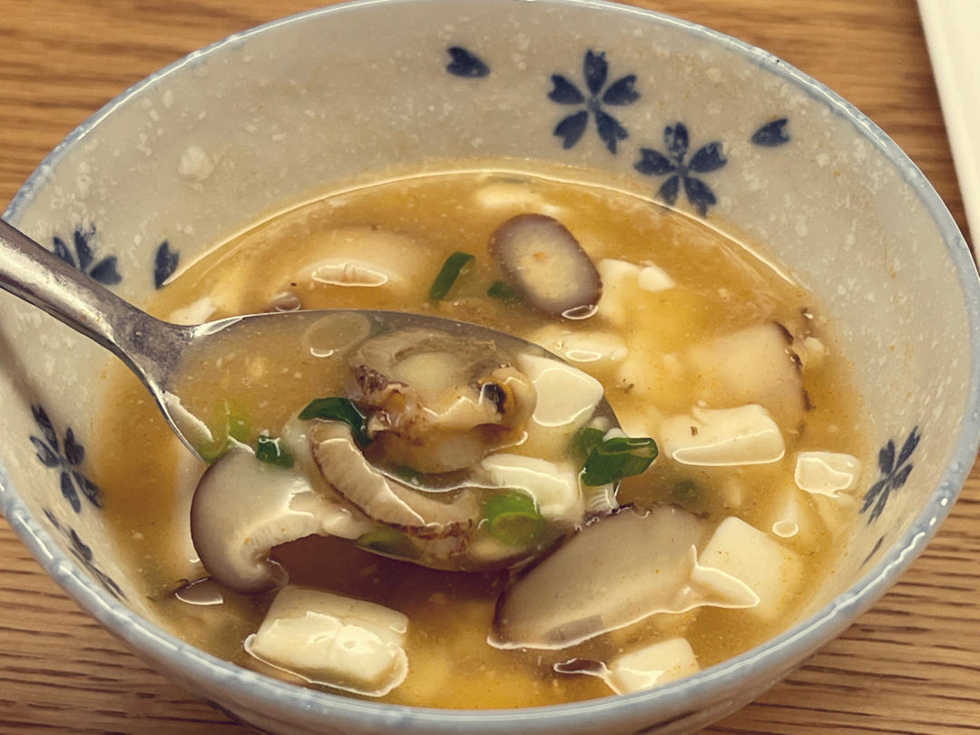 蟹味菇豆腐羹