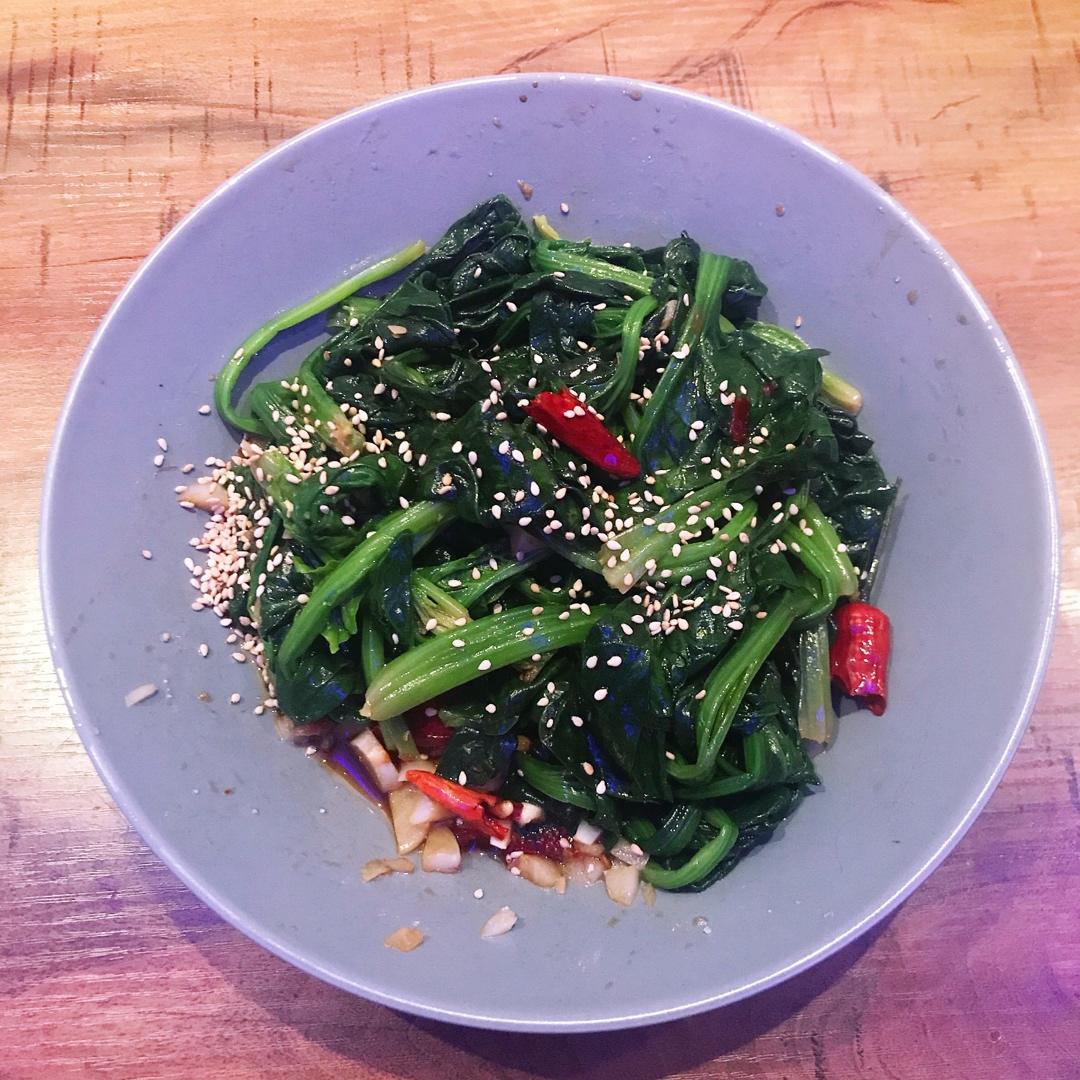 凉拌菠菜