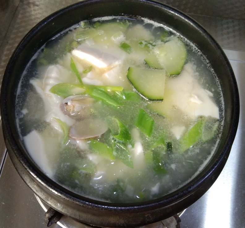 适合小朋友喝的韩式原味【嫩豆腐汤】的做法 步骤7