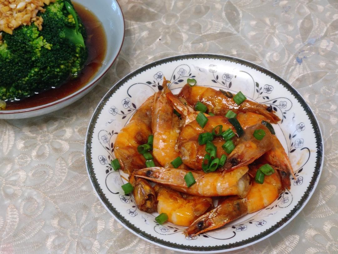 厨师长教你：“油焖大虾”的家常做法
