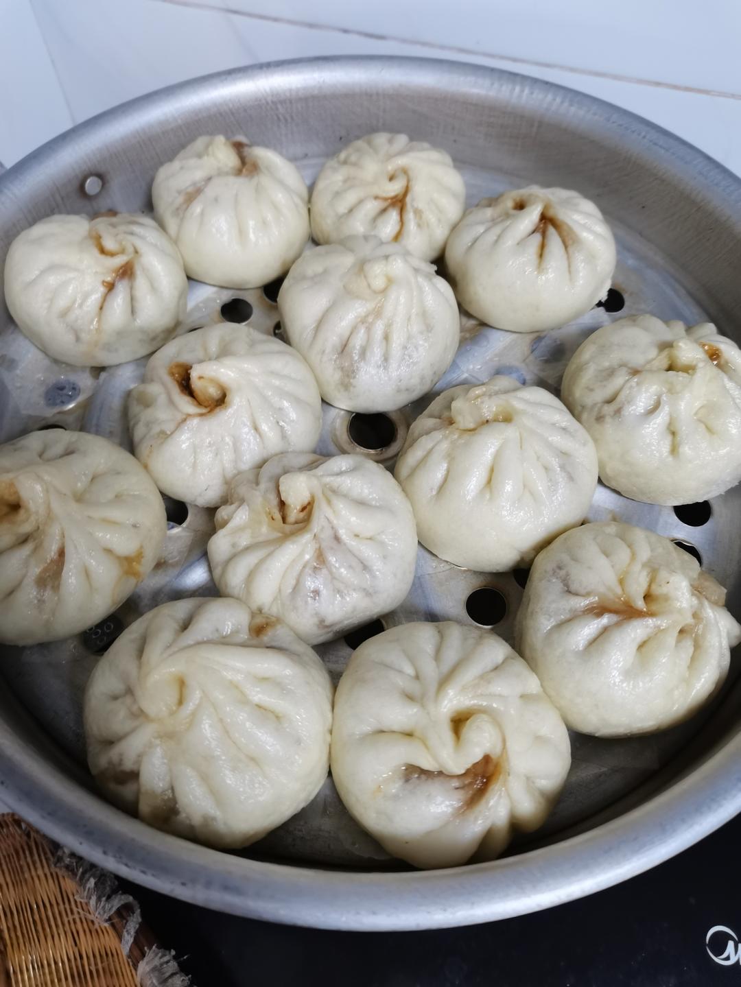 酱肉大包