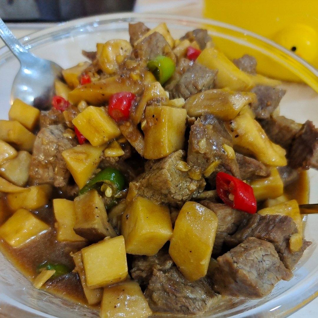 家常菜~杏鲍菇烧牛肉粒