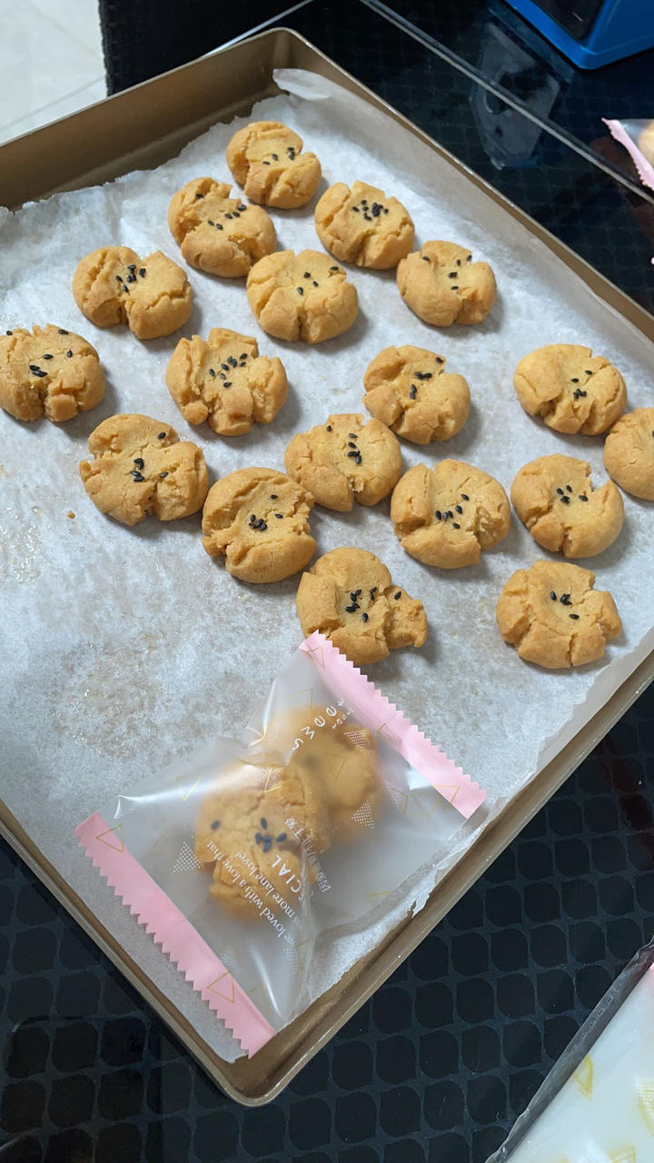 荼靡6003做的酥到掉渣的迷你小桃酥