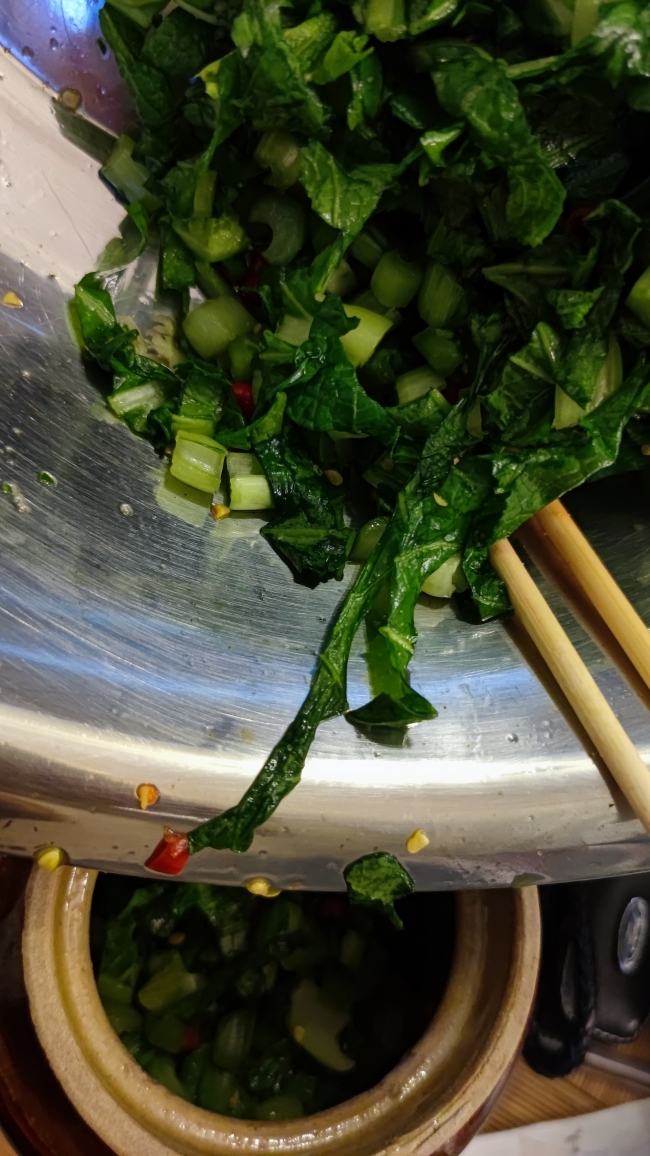 超快手制作简单的水腌菜的做法 步骤35