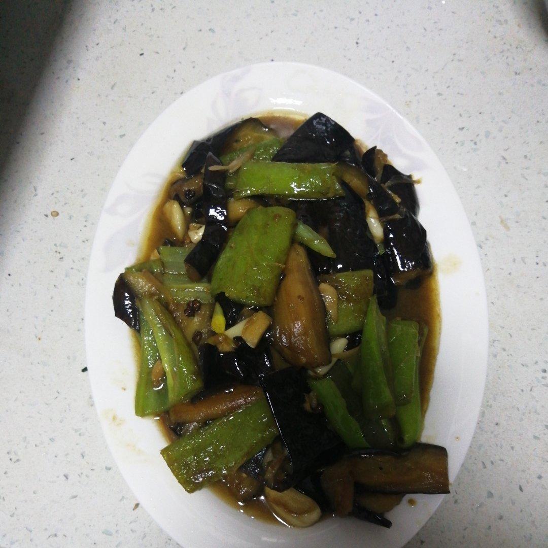 虎皮辣子烧茄子