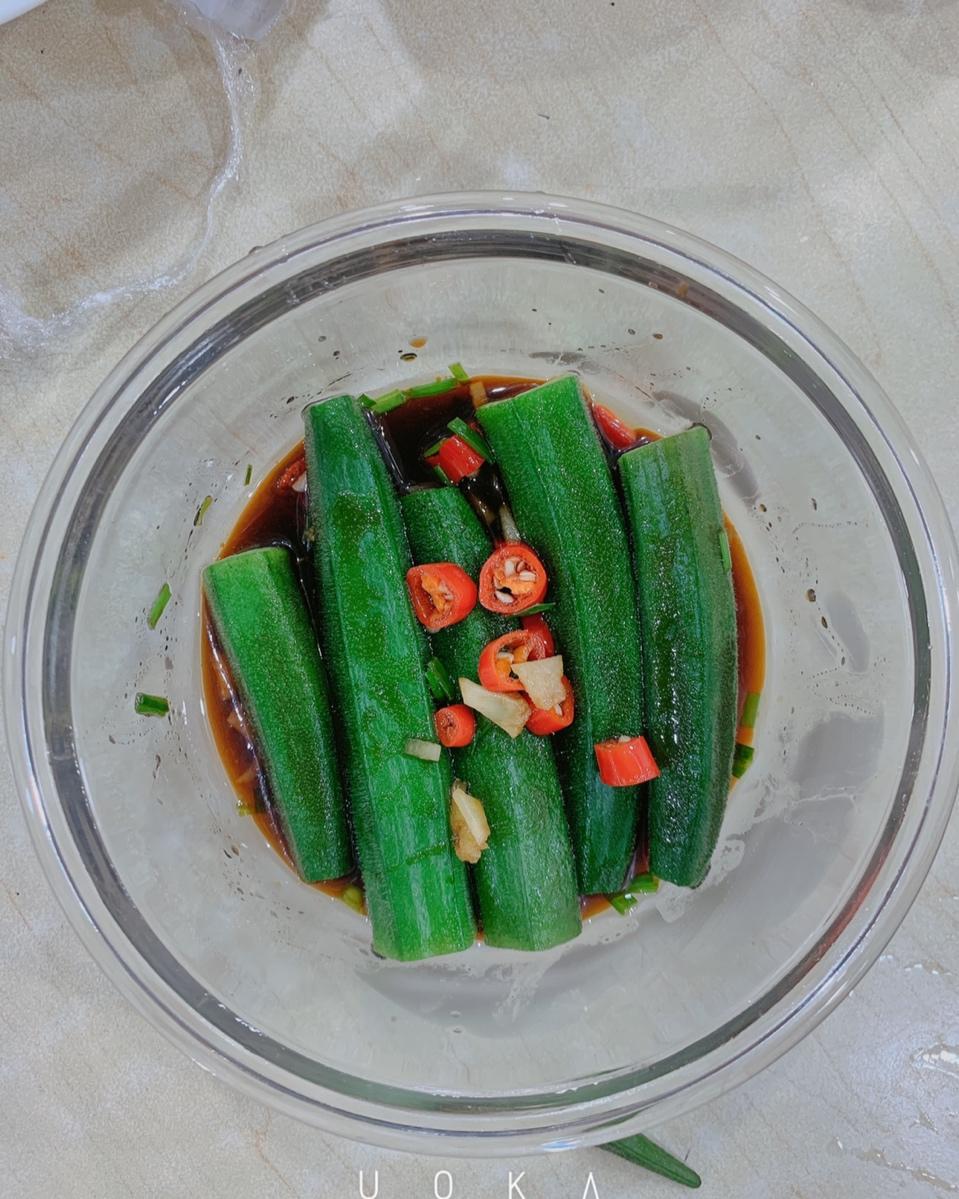 10分钟凉拌秋葵