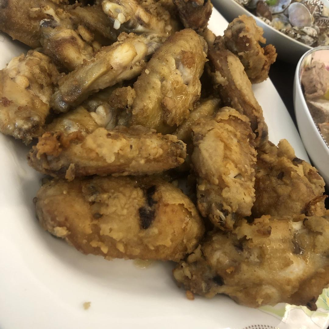 蒜香炸鸡翅