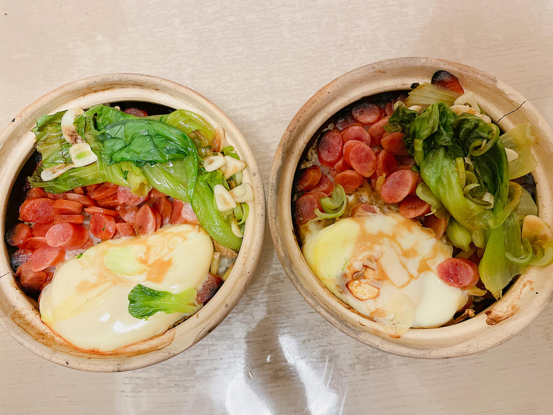 香肠煲仔饭