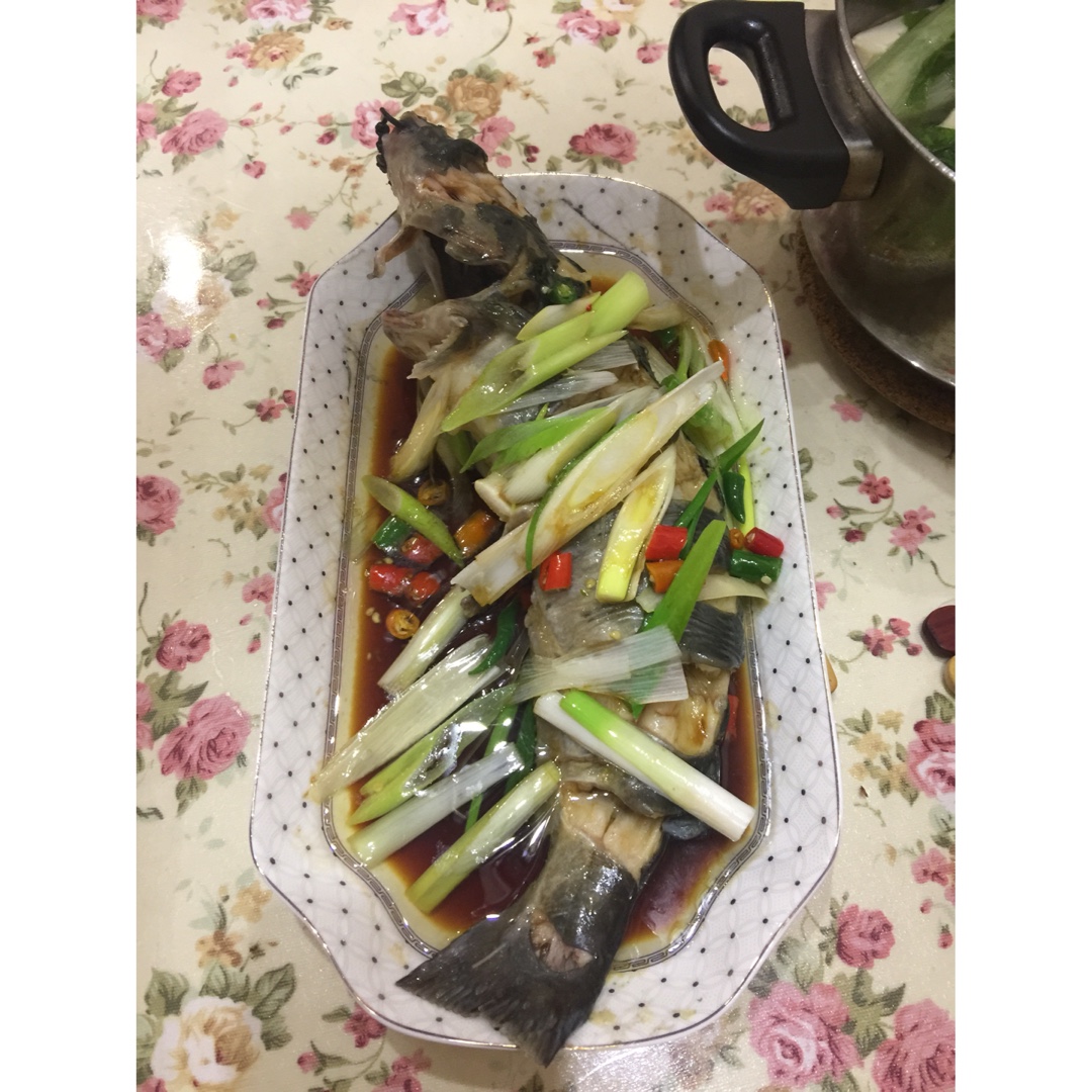 清蒸鱼（鲈鱼/多宝鱼/桂花鱼/石斑鱼……）