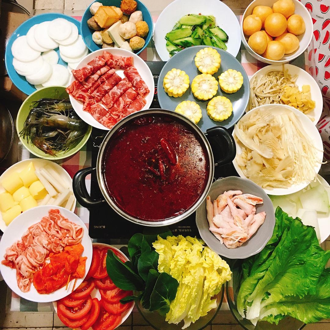 何呵呵何呵呵何呵呵做的家庭火锅