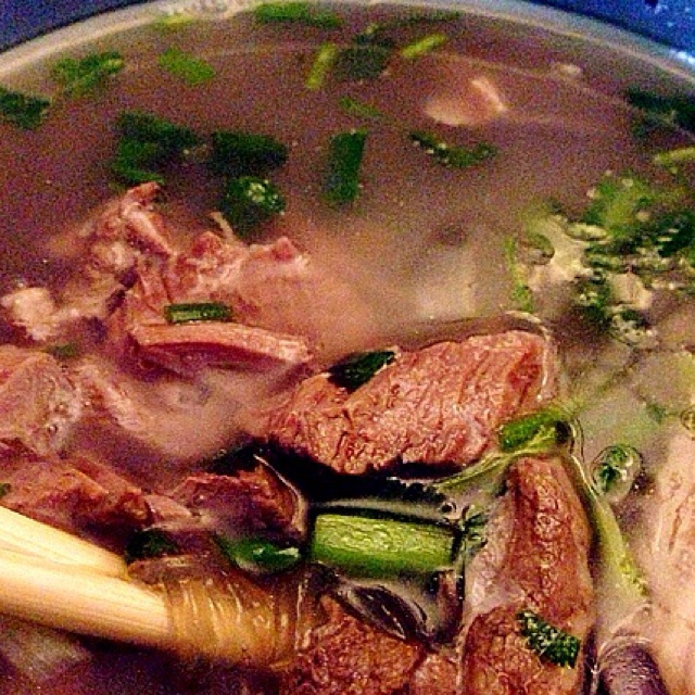 清炖羊肉汤