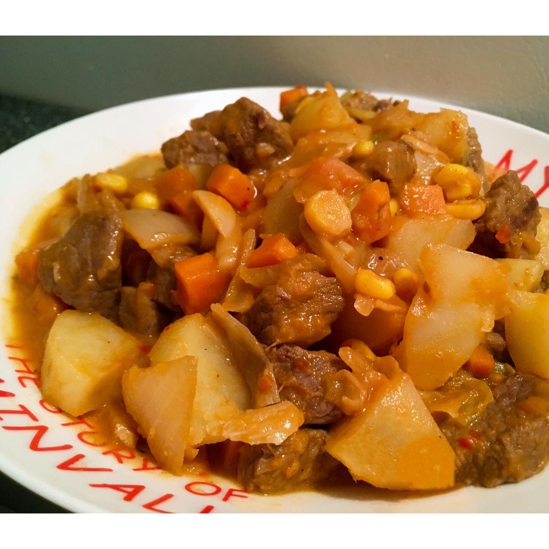 红烧牛肉土豆 （独家秘制）