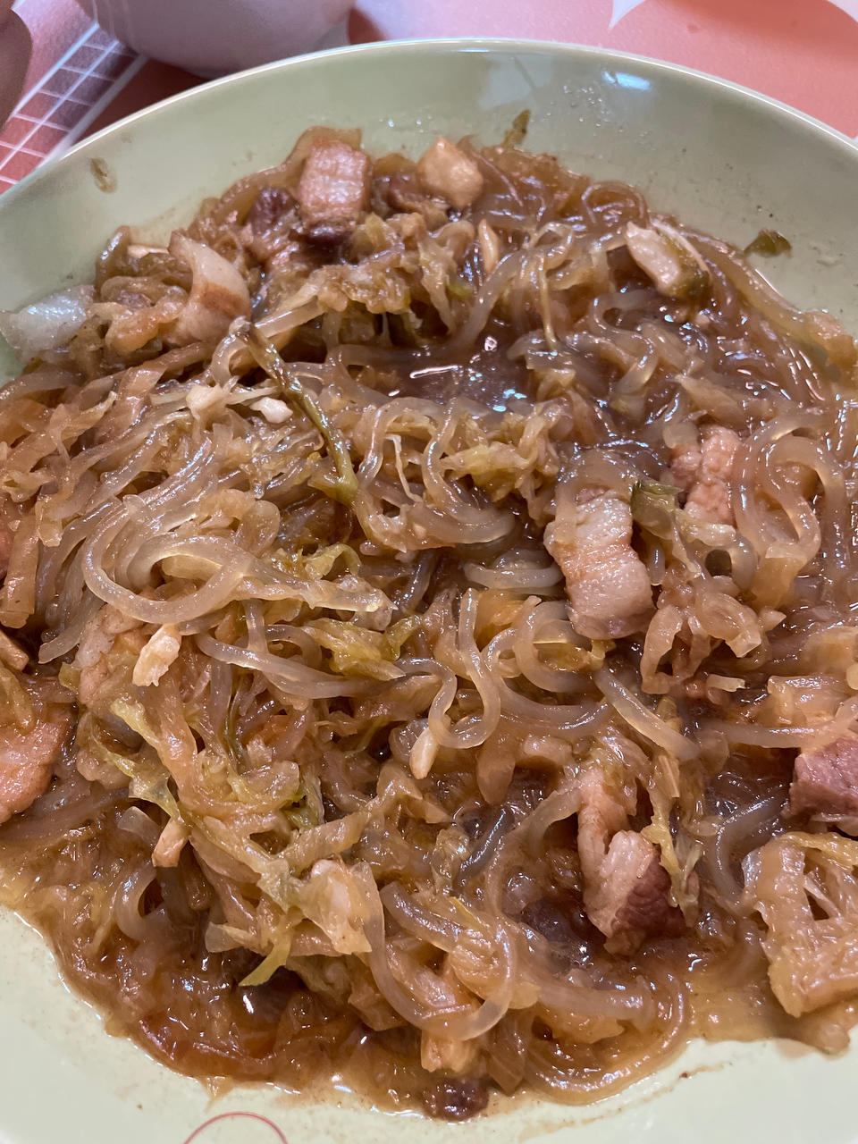 五花肉炖酸菜【最爱妈妈菜】