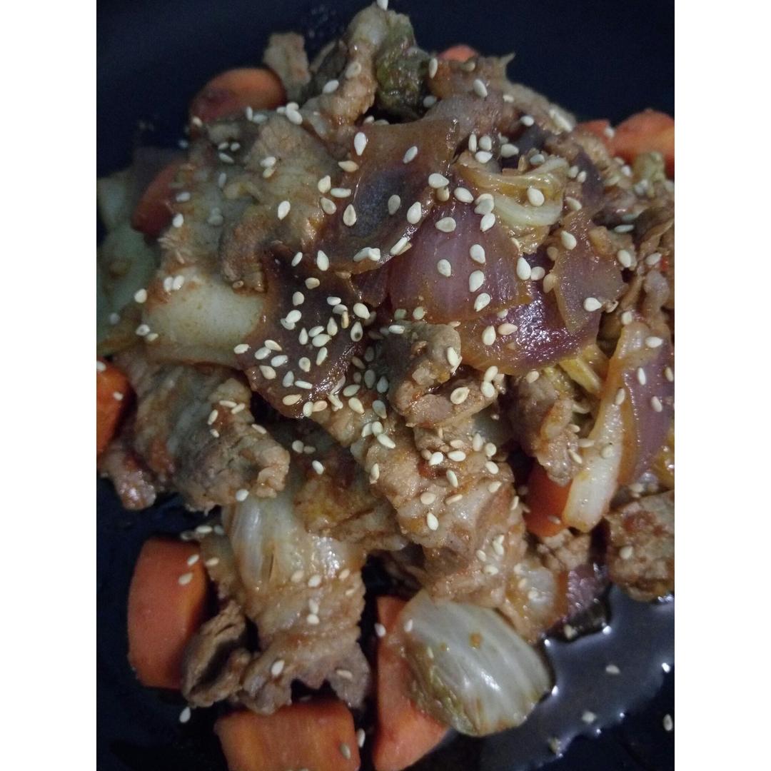 韩式辣炒五花 三时三餐