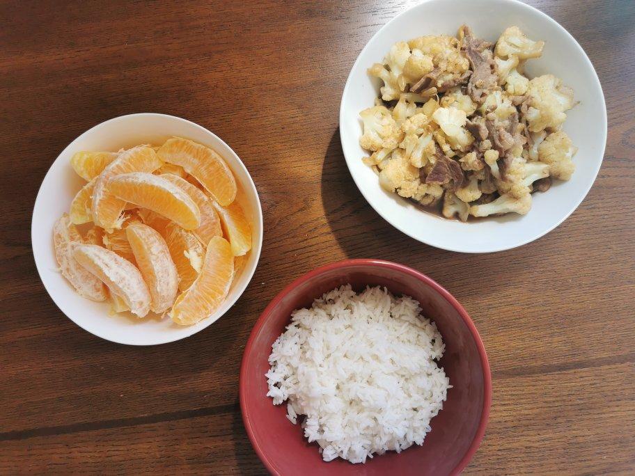 干煸菜花（花菜炒肉）