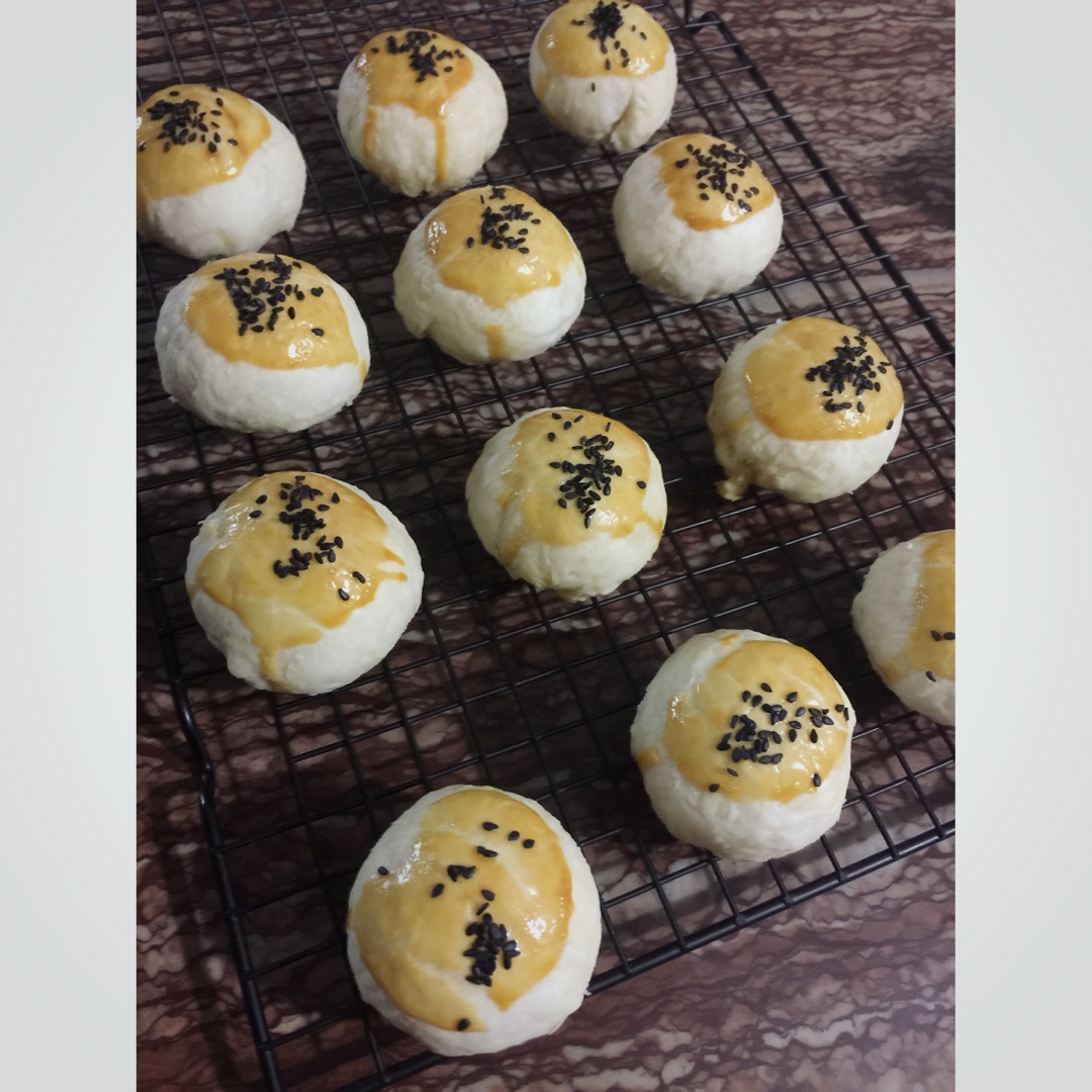 中式酥皮蛋黄酥