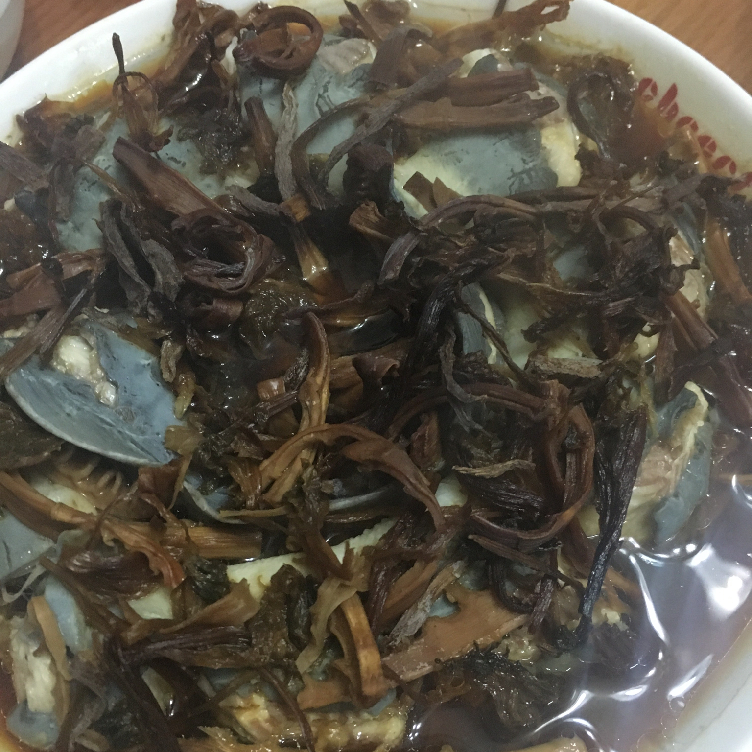 干菜蒸汪刺鱼