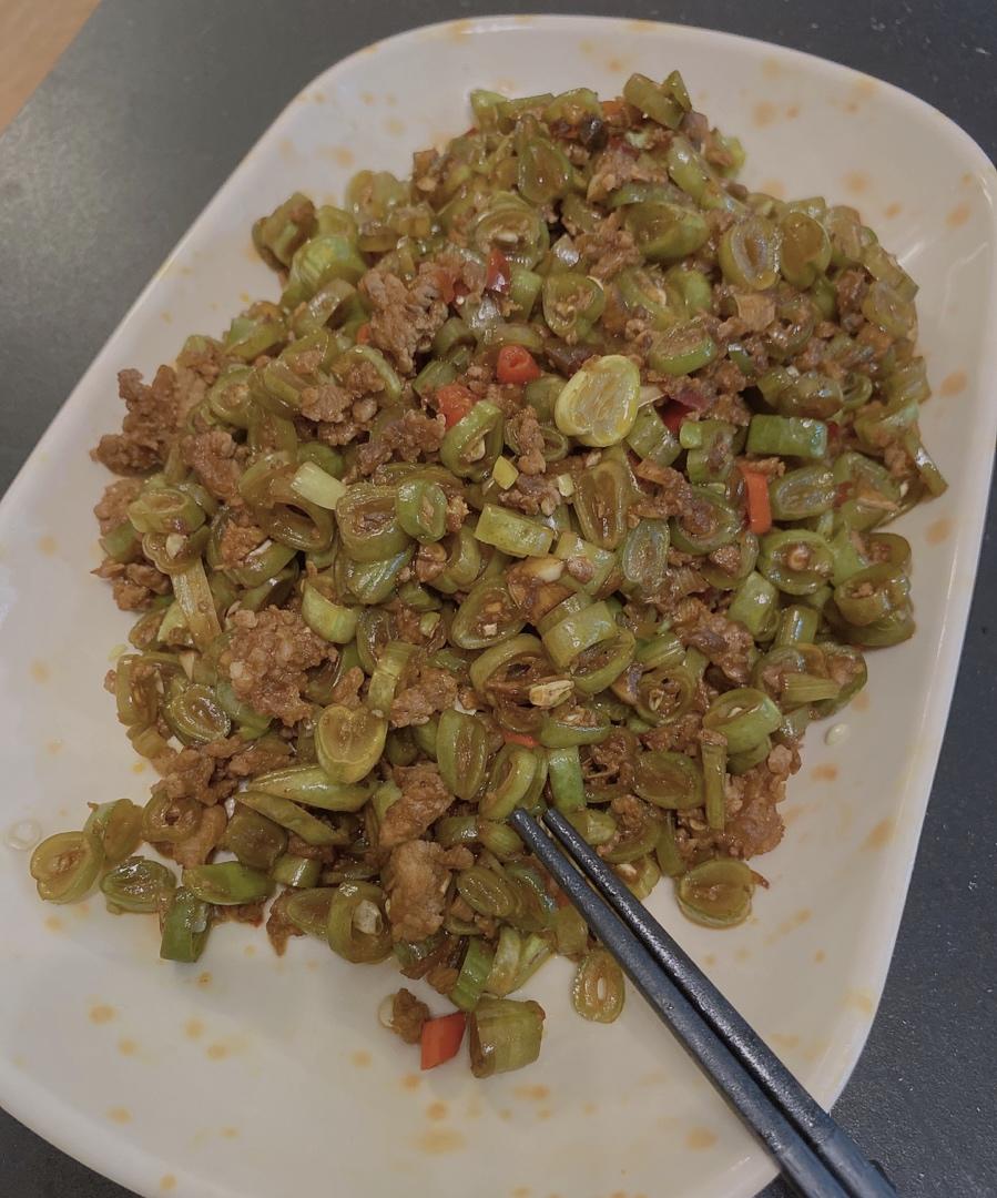 肉沫豆角下饭菜