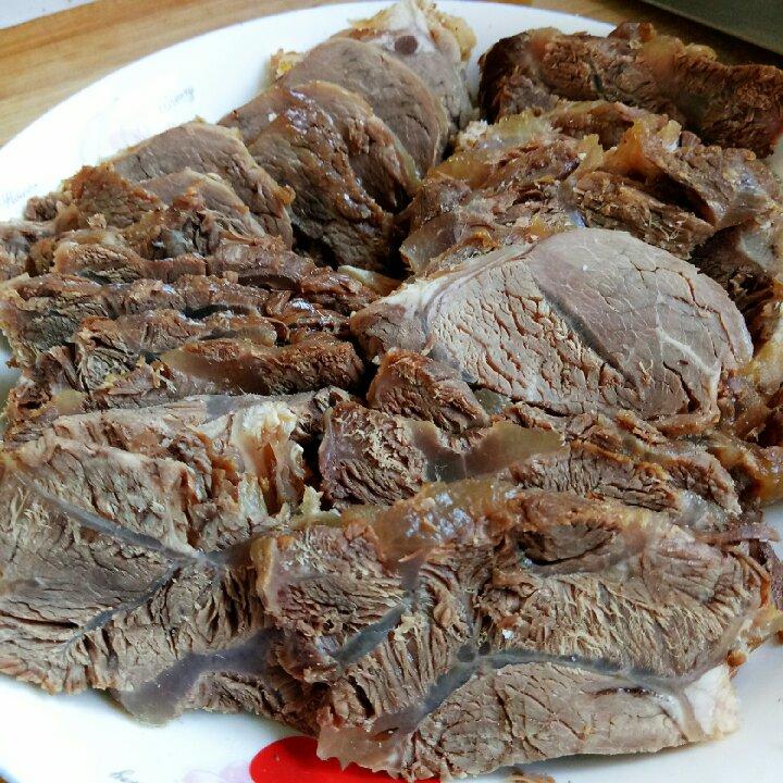 隔壁小孩馋哭了的卤牛肉