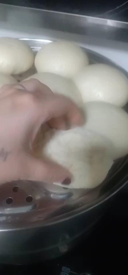 新手做馒头也能100%成功——附上非常详细的视频步骤（一次发酵法）