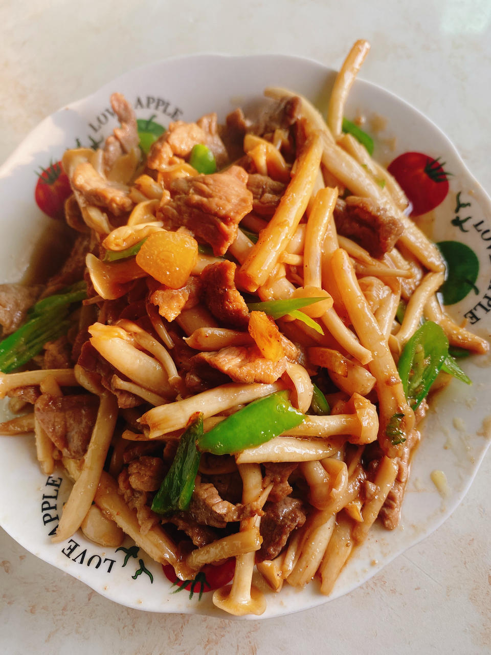 家常小炒‼️海鲜菇炒肉丝💯