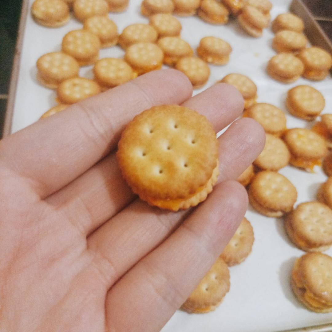 咸蛋黄牛扎饼干