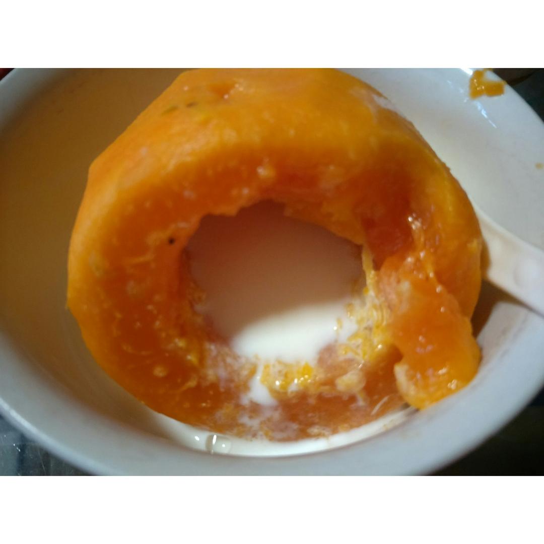 木瓜炖牛奶