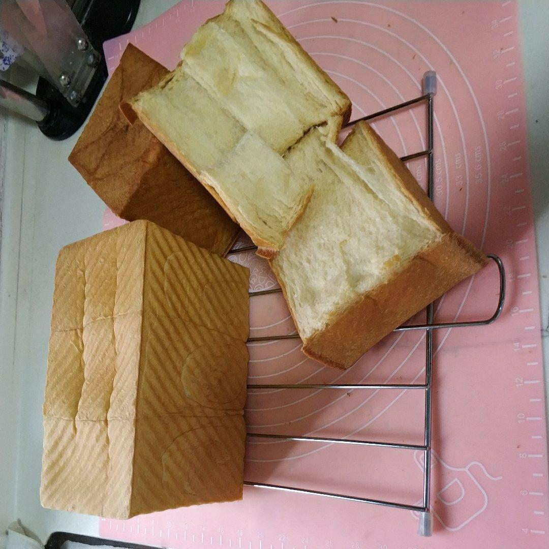 纯奶手撕吐司