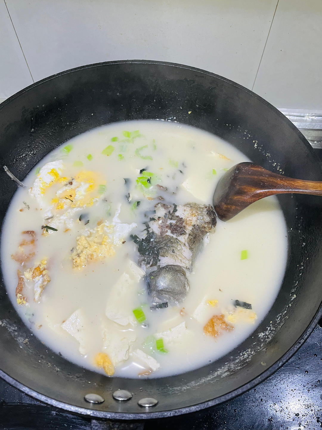 📣奶香鲫鱼汤：鱼汤就要这样做❗❗