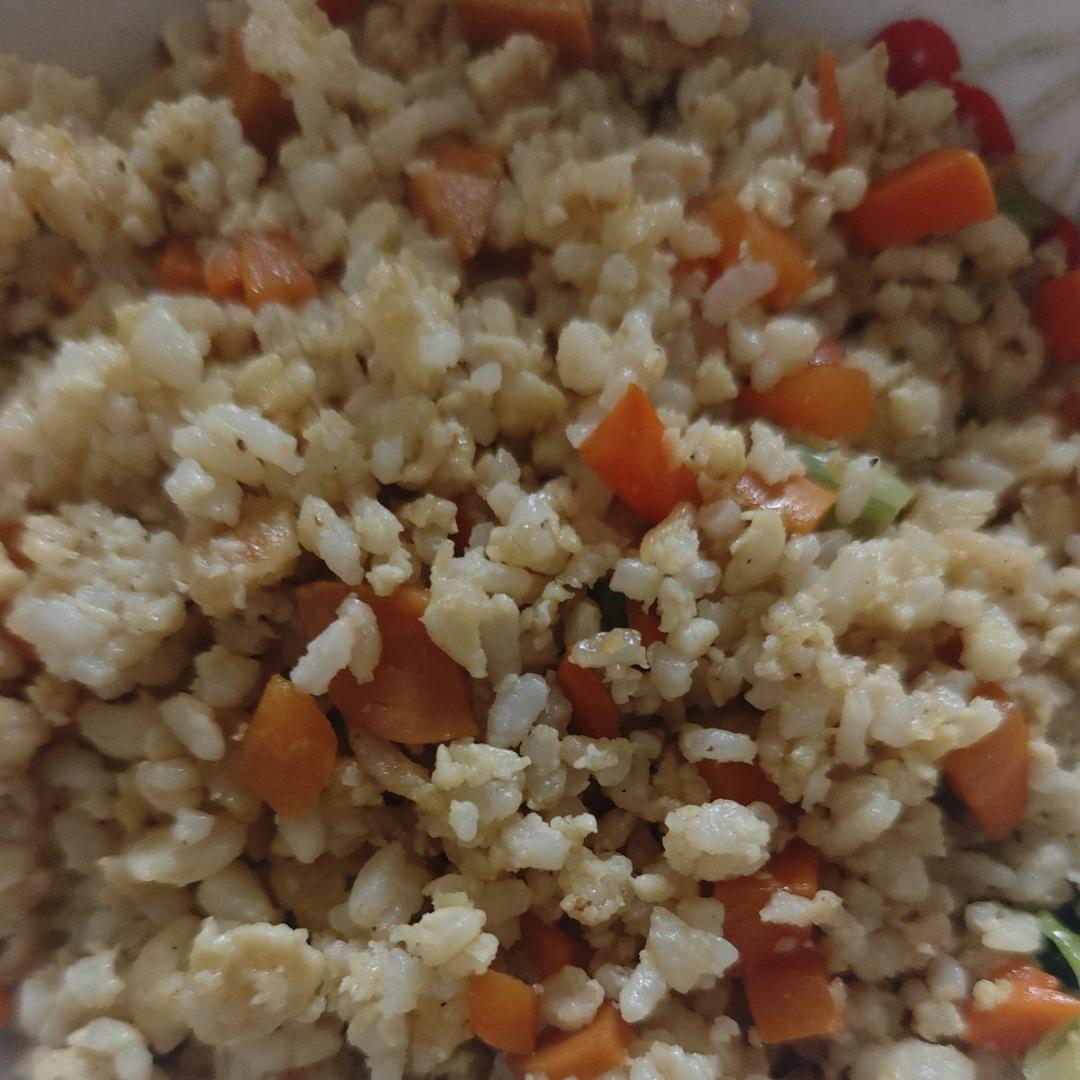 超级香的扬州炒饭/火腿鸡蛋什锦炒饭