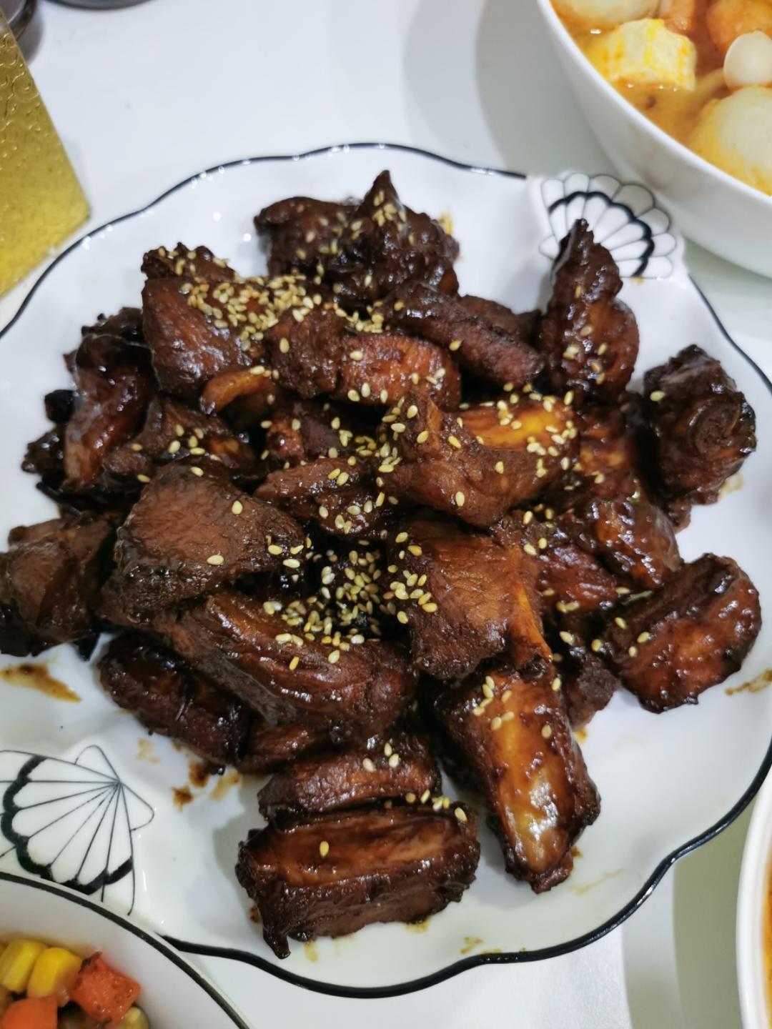 红烧排骨｜酱香浓郁