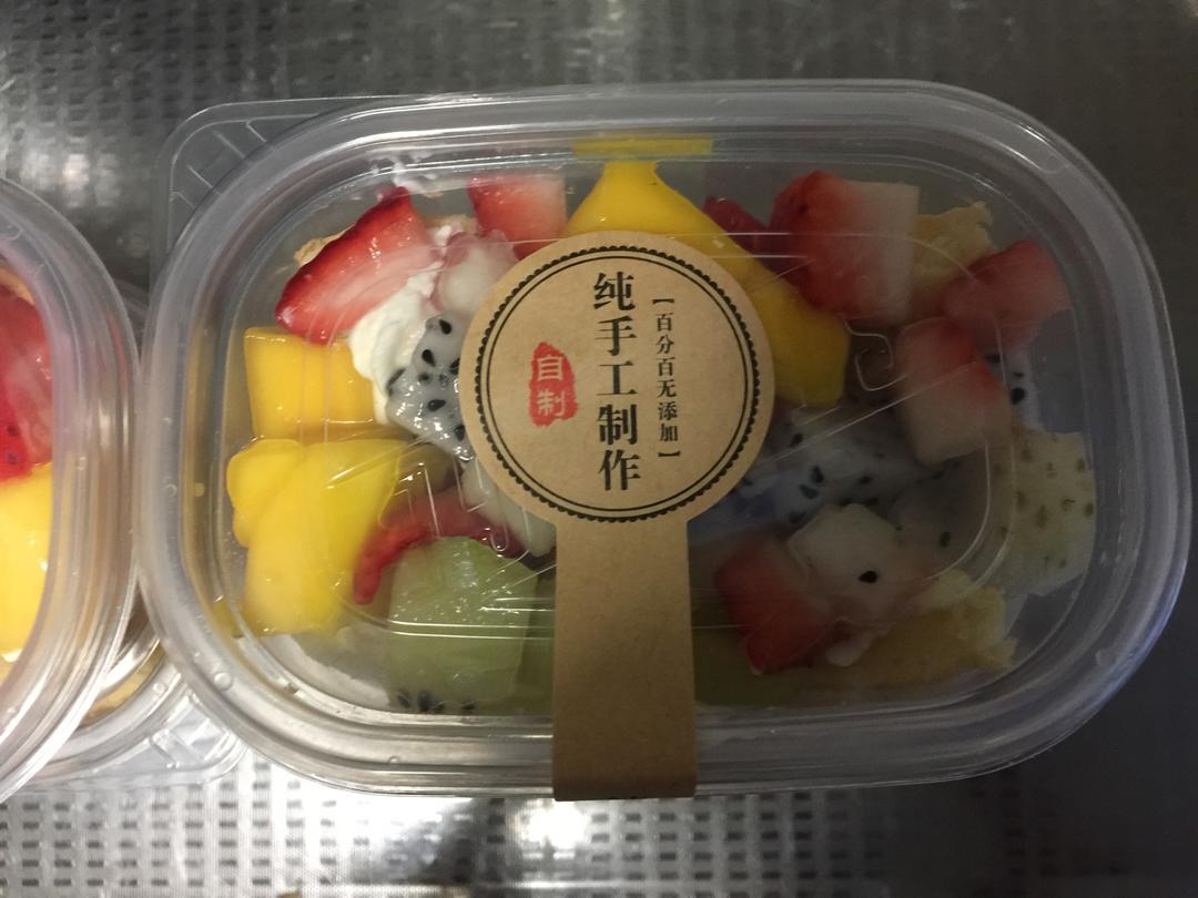 简单快手的便当饭盒水果盒子蛋糕