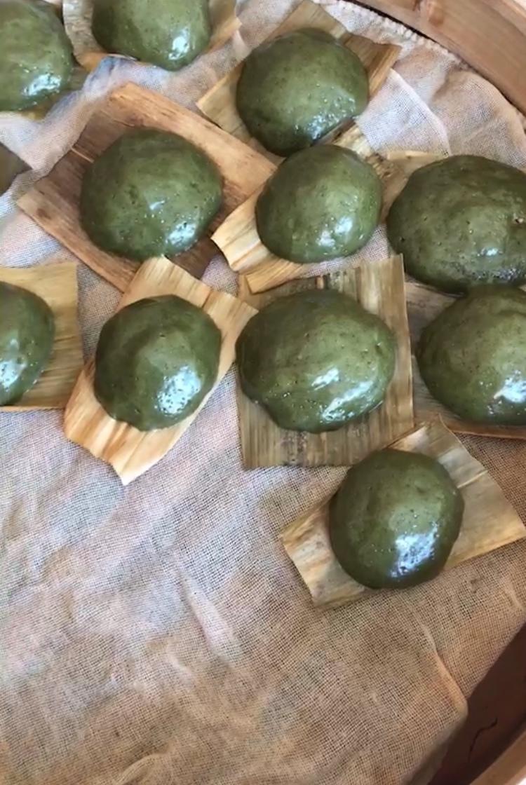 传统艾草青团