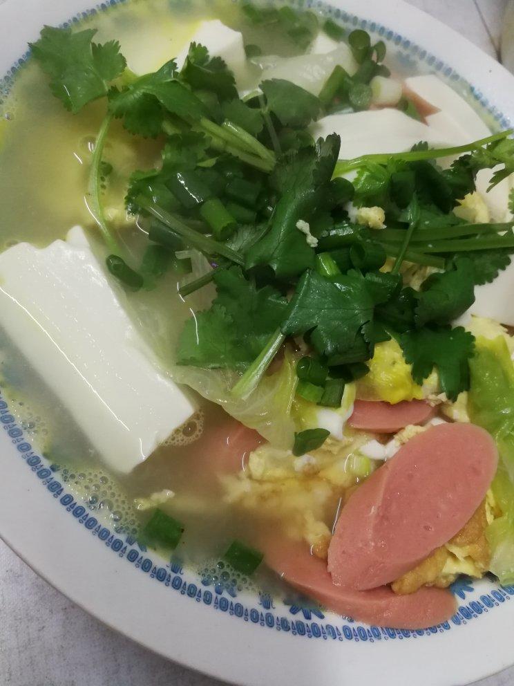 健康美味的三鲜汤