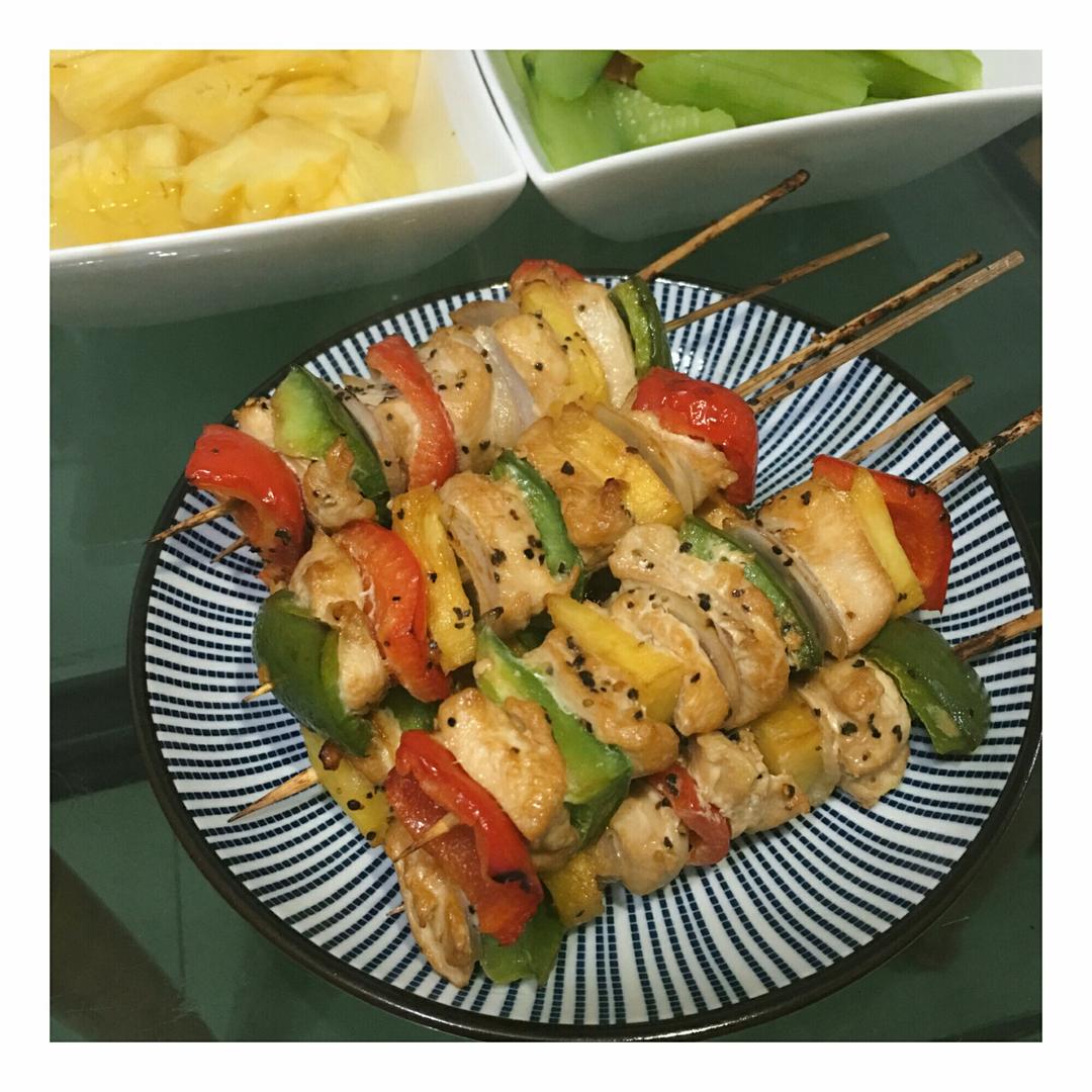 [能量食堂]invigr悦型原创食谱-菠萝鸡肉串