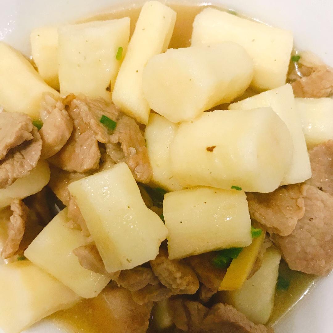一只小叽做的山药炖肉