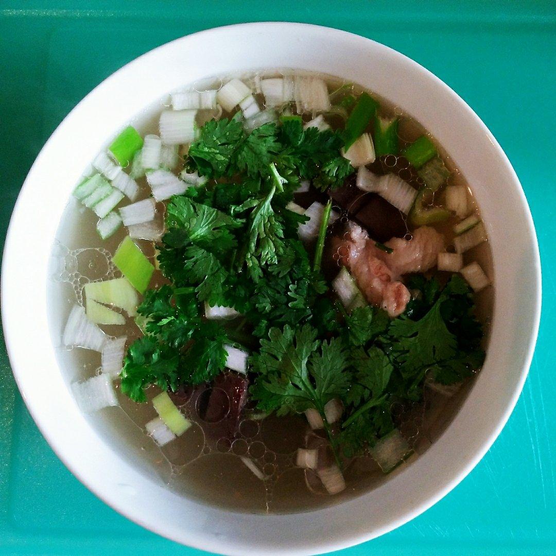 冬日御寒羊肉汤