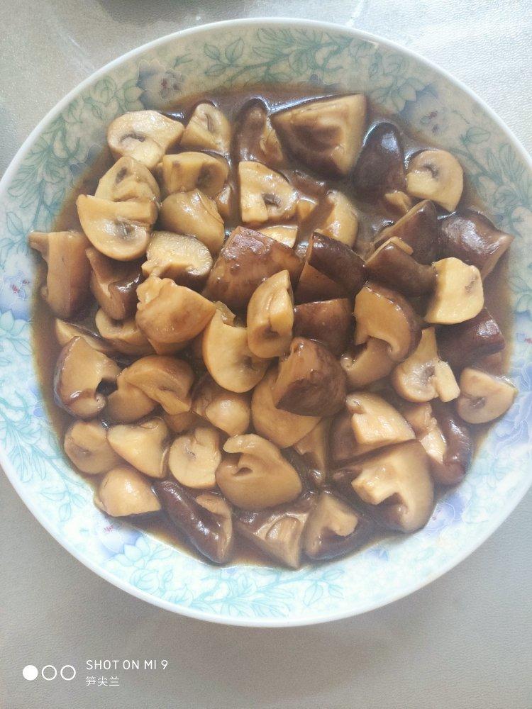 本帮炒双菇