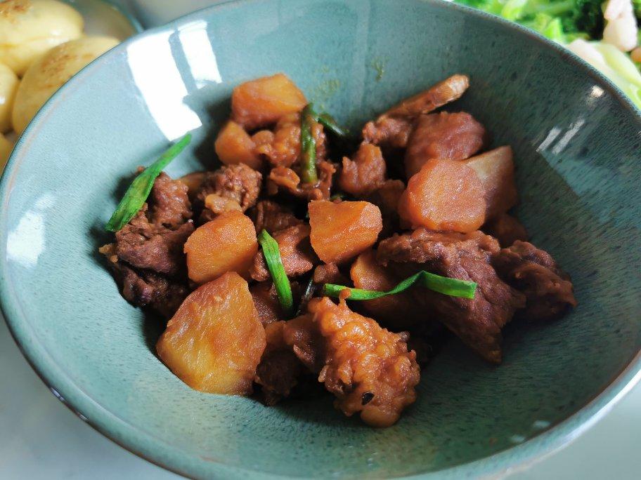 红烧牛腩
