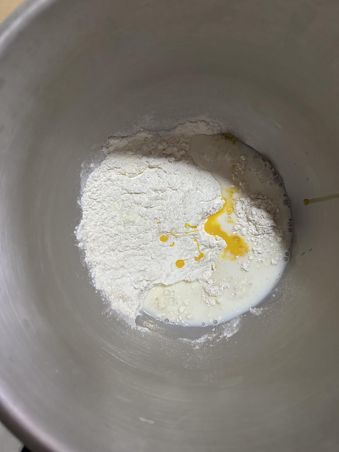 纯奶手撕吐司的做法 步骤1