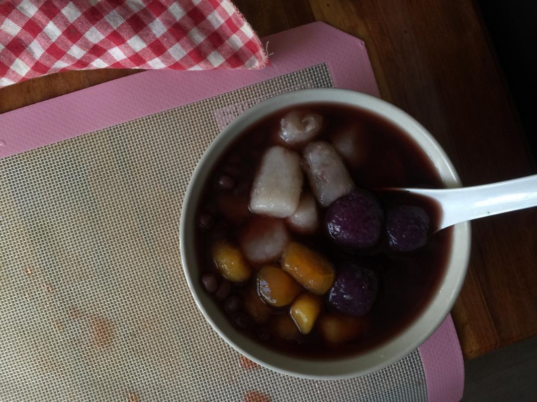 芋圆红豆汤