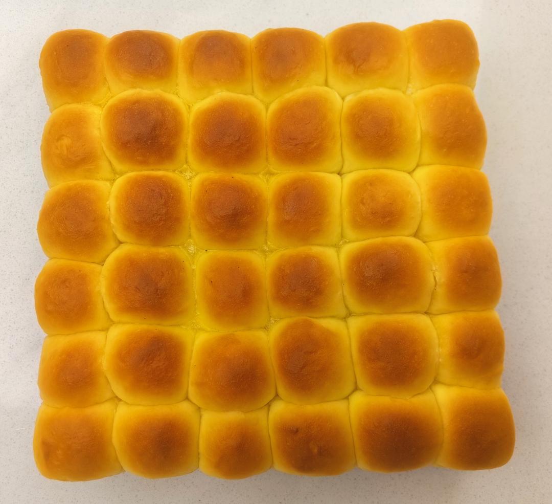 最近很火的山姆同款黄油小餐包~