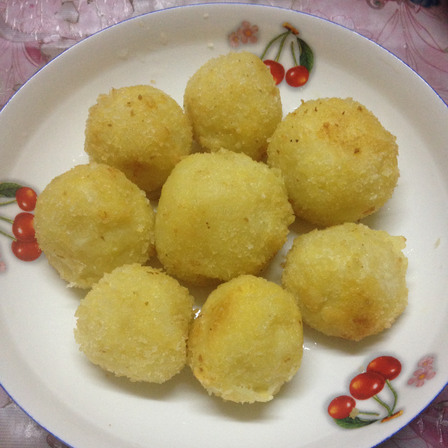 脆皮土豆芝士球