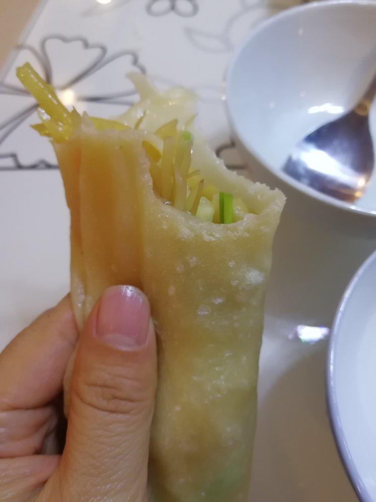 烙春饼(用视频告诉你，这饼有多软)