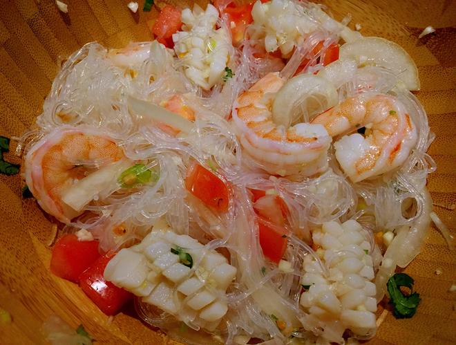 泰式海鲜粉丝沙拉的做法