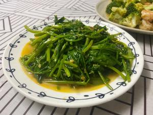 泰国虾酱炒豌豆尖的做法 步骤11
