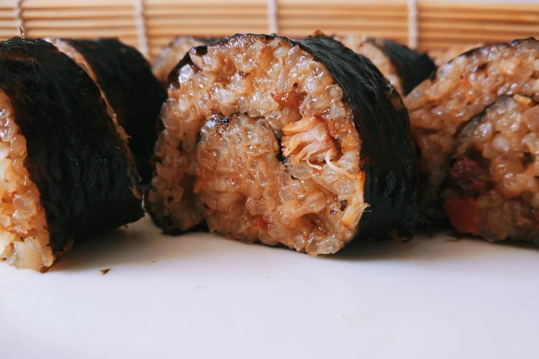 紫菜腊味糯米卷